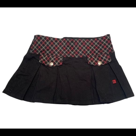 Daang Goodman For Tripp NYC Black And Red Mini Skirt - Picture 2 of 3